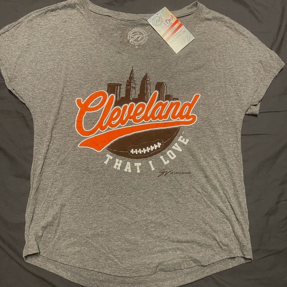 browns graphic tee
